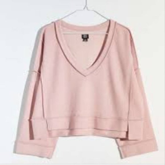 BDG Sweaters - BDG Urban Outfitters Oversized Pink Cropped Sweater